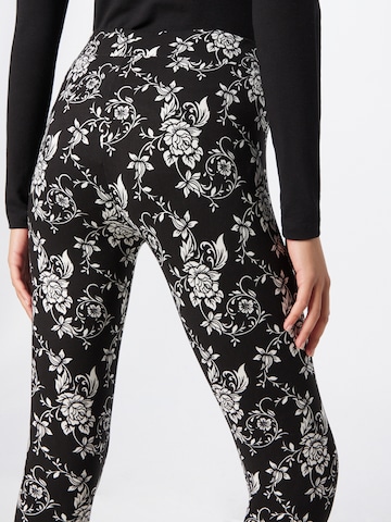 Urban Classics Skinny Leggings i svart