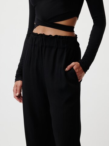 Loosefit Pantalon 'Roxane' LeGer by Lena Gercke en noir