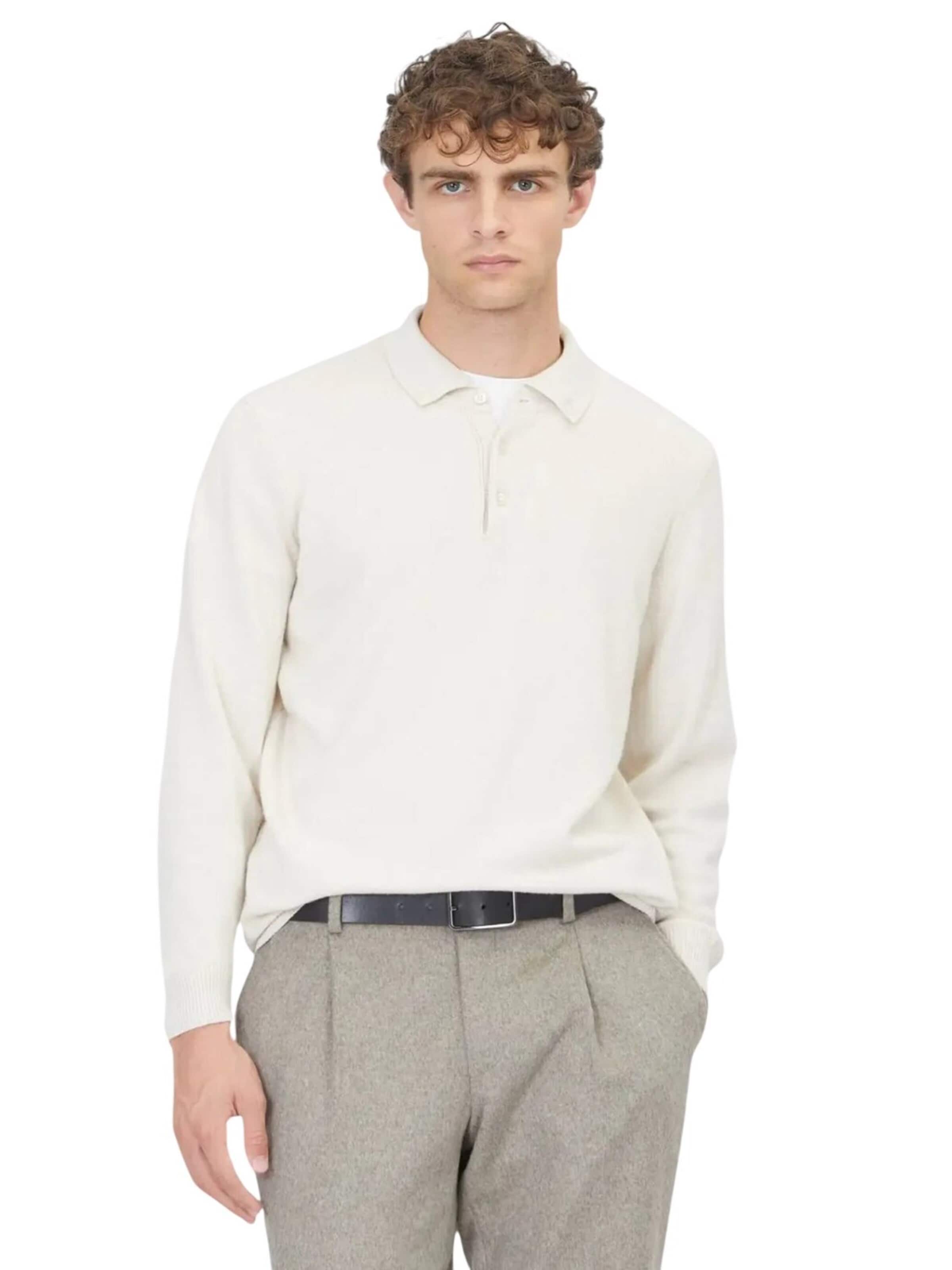 Ramsey Knit Cardigan in Beige