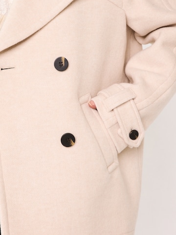 Maison 123 Übergangsmantel 'DEAN M CABAN' in Weiß