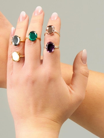 THE GEM STORIES JEWELRY - Anillo 'Amethyst Baroque Ring – Rhodium' en lila