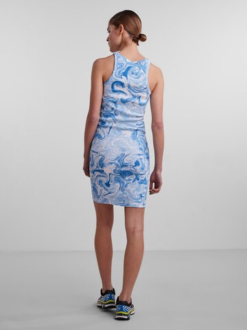 Robe 'Serafina' PIECES en bleu