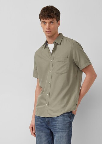 Coupe regular Chemise s.Oliver en vert