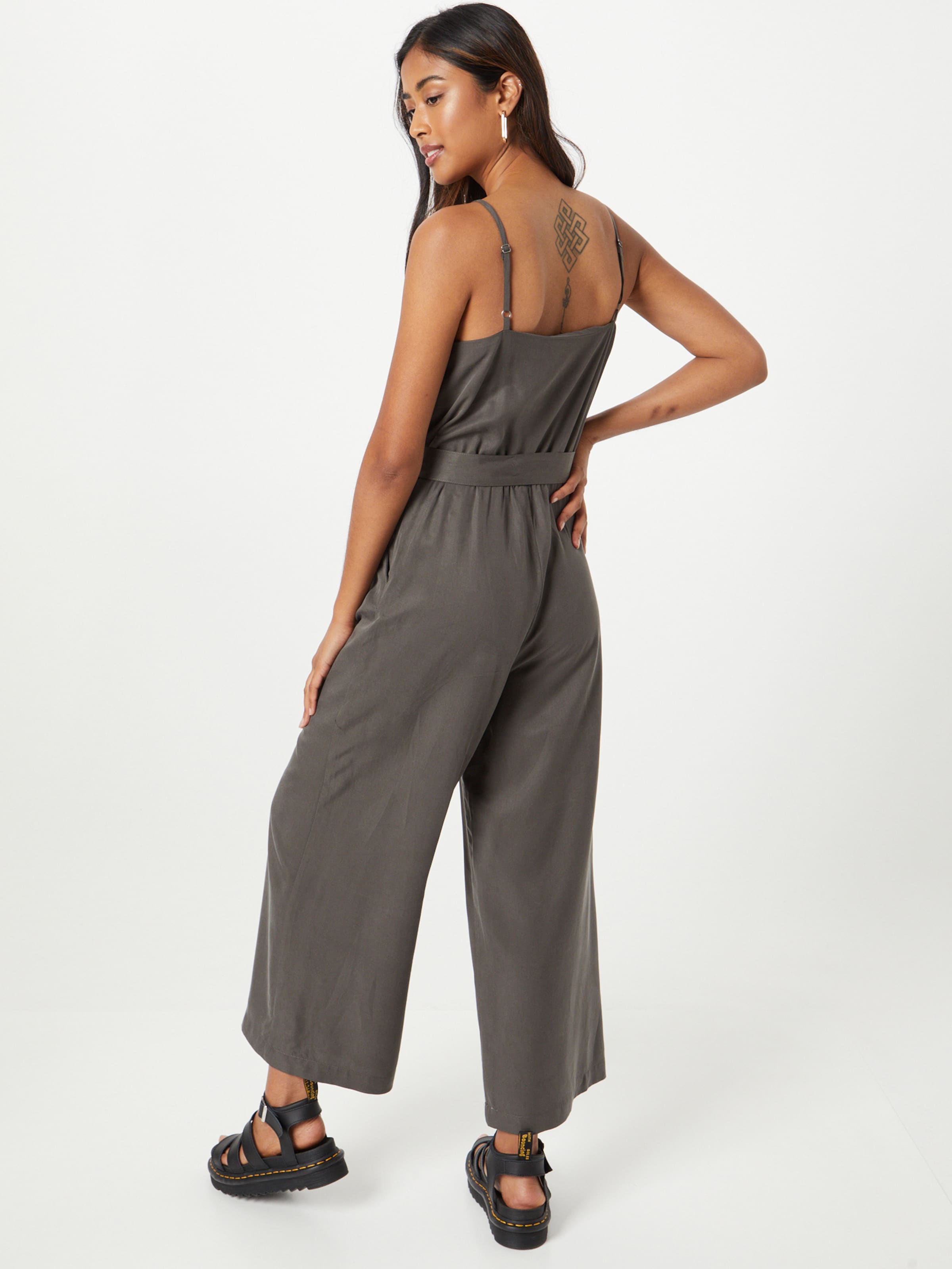 VERO MODA Jumpsuit 'LILIANA' in Grey 