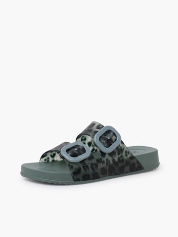 IGOR Beach & Pool Shoes in Green: front