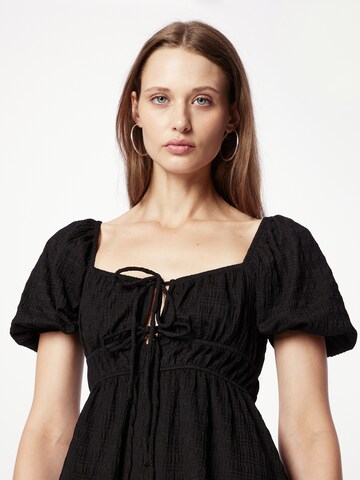 Gina Tricot - Vestido 'Antonia' en negro