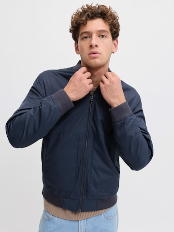 JJ Rebel Välikausitakki 'JREBLANE' värissä sininen