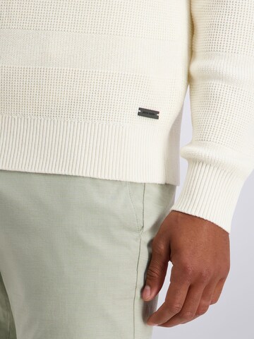 PIERRE CARDIN Sweater in White