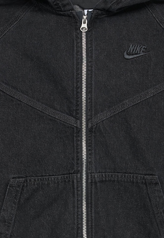 Nike Sportswear Prechodná bunda - Čierna