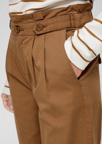 Wide leg Pantaloni con pieghe di s.Oliver in marrone