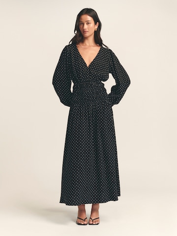 Rochie 'May Gather' de la St MRLO pe negru: față