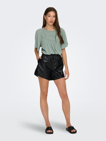 ONLY - Blusa 'Nilufa' em verde