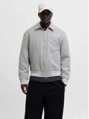 JACK & JONES Overgangsjakke i grå: forside