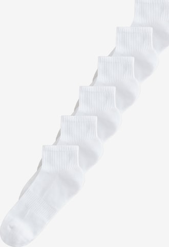 Next Socken in Weiß: Vorderseite
