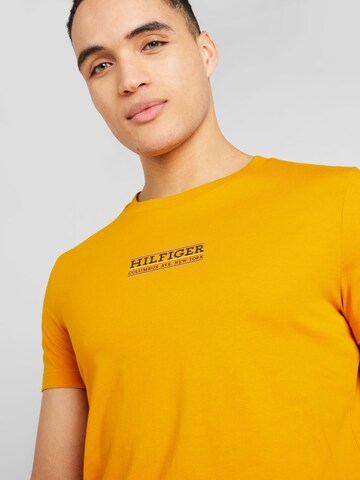 TOMMY HILFIGER - Camisa em laranja