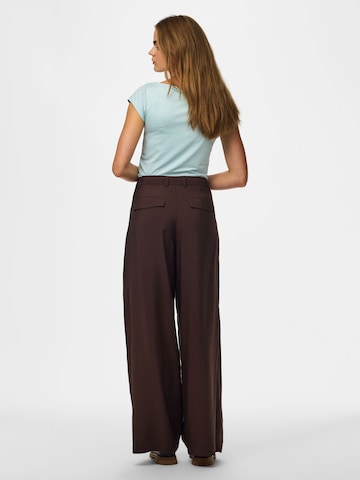 PIECES Wide Leg Bukser med lægfolder 'CARLA ' i brun