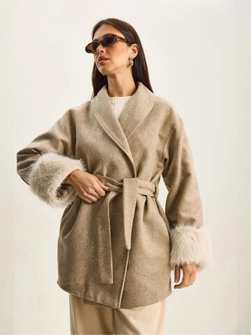 Cappotto invernale di Bianco Lucci in beige