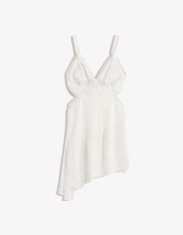 Robe d’été Bershka en blanc