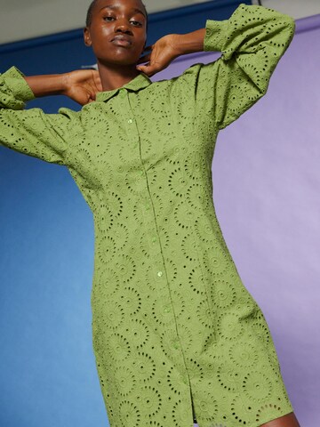 Rochie tip bluză de la SELECTED FEMME pe verde: față