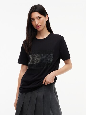 Tommy Jeans - Camisa em preto: frente