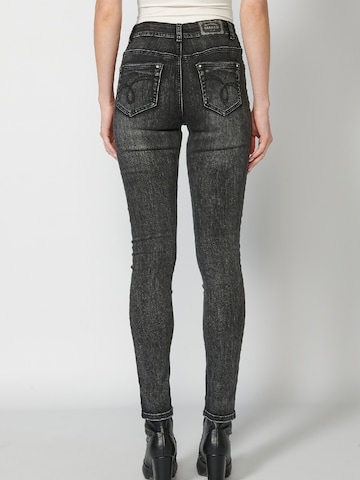 KOROSHI Slimfit Jeans i svart