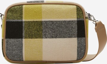 s.Oliver Shoulder Bag in Beige: front