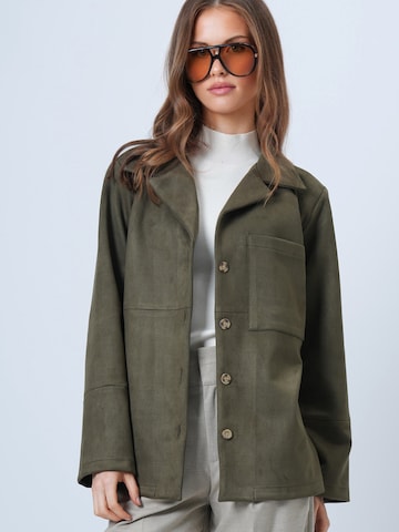 Trend Alaçatı Stili Φθινοπωρινό και ανοιξιάτικο μπουφάν σε πράσινο