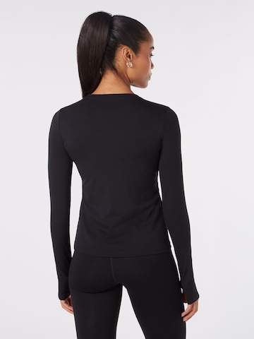 YO-GAYA Sporttop 'Long Sleeve Top' in Zwart