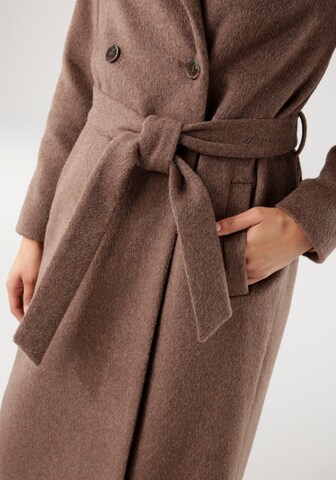 TAMARIS Winter Coat in Brown