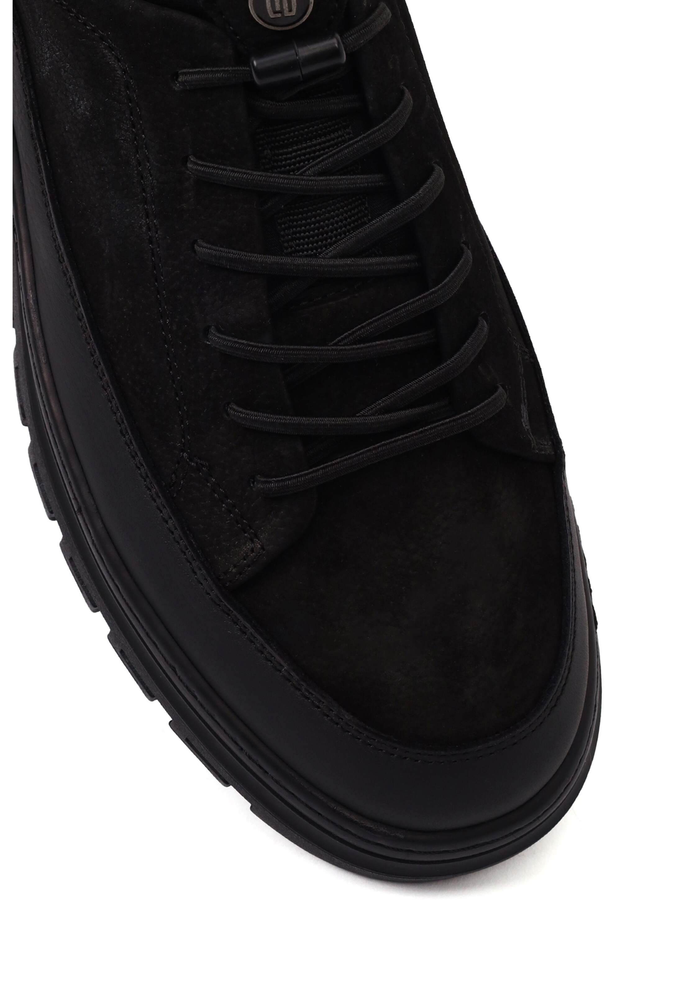 Sneaker bassa di Derimod in nero