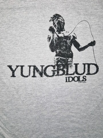 Yungblud - Camiseta 'Yungblud On Stage T-Shirt' en gris