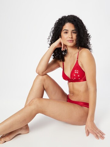 Hunkemöller Triangle Bra 'Violet' in Red