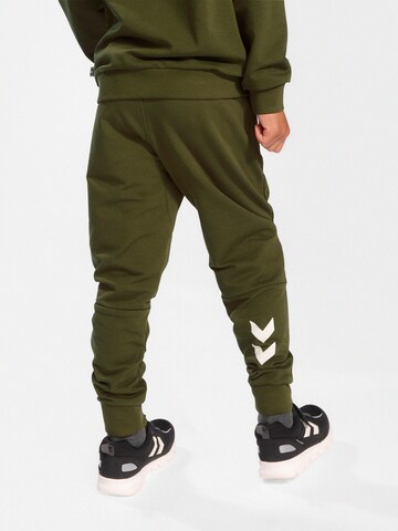 Hummel Regular Workout Pants 'ON' in Green