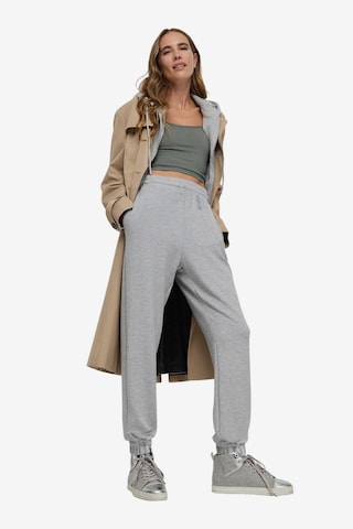 No Matter What Tapered Trousers in Grey: front