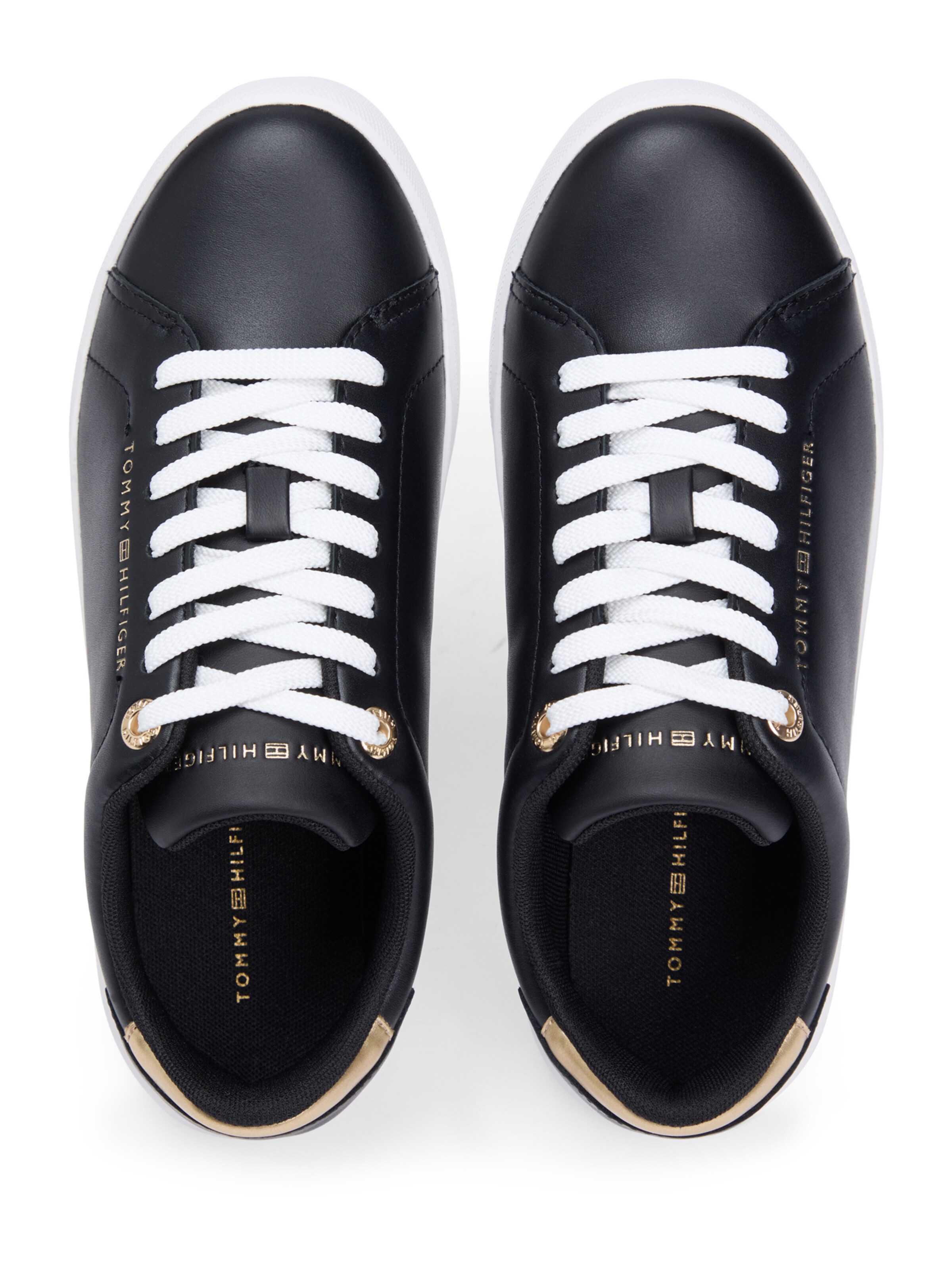 TOMMY HILFIGER Rövid szárú sportcipők 'ESSENTIAL' - fekete