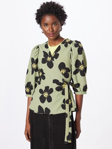 VILA Blouse 'DOLETTA' in Green: front