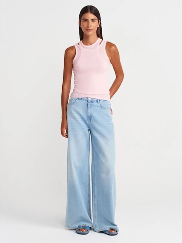 Dilvin Tanktops & Camis in Pink