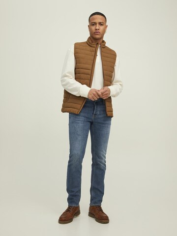 Gilet JACK & JONES en marron