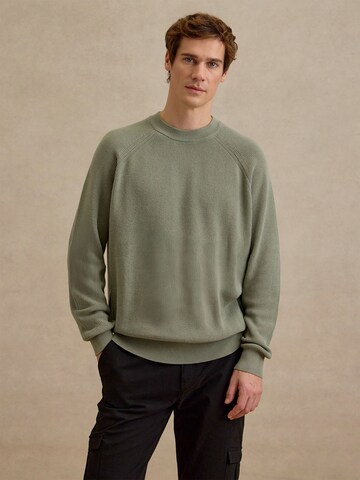 DAN FOX APPAREL Sweater 'Henning' in Green: front