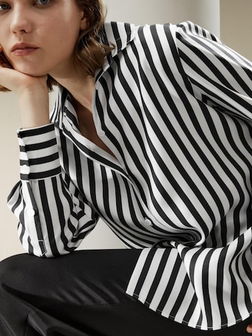 Lilysilk Bluse‌‌‌‌‌‌ in Schwarz