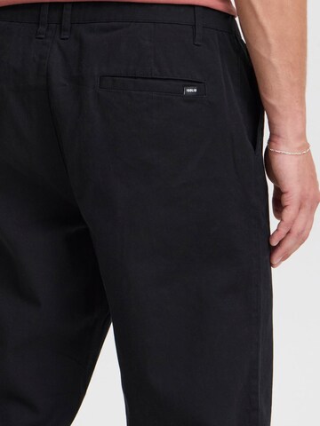 !Solid - Loosefit Pantalón chino 'Matt Liam' en negro