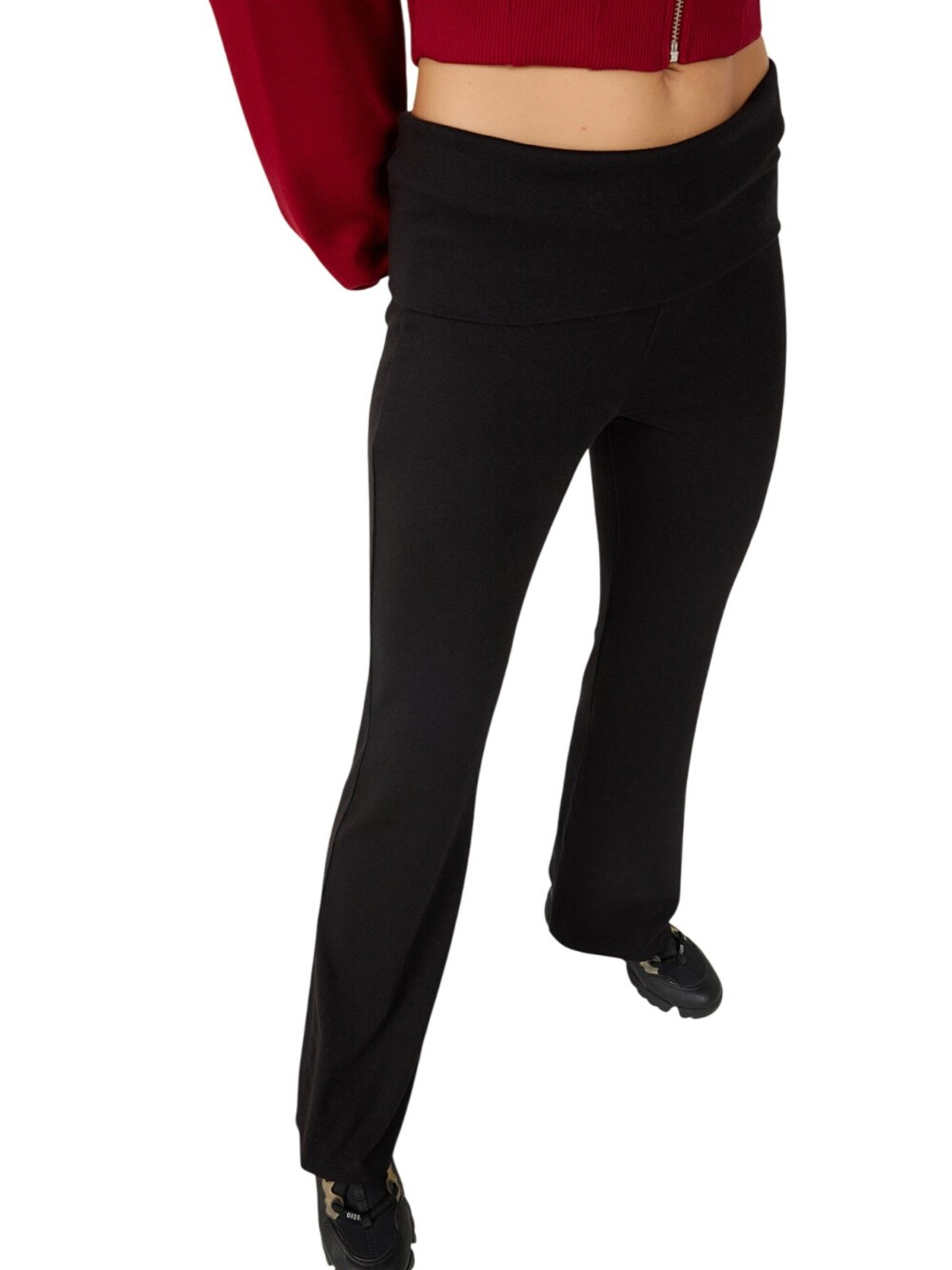 Alexa Dash Flared Trousers in Black