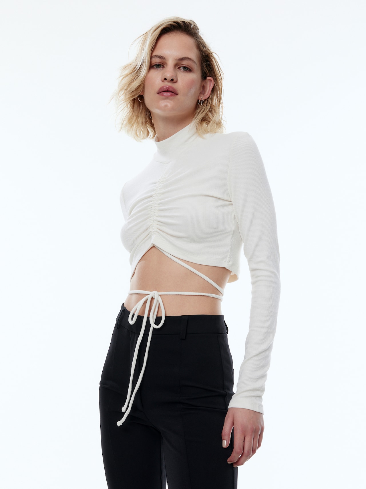 EDITED Producten Shirt 'Meena' Beige