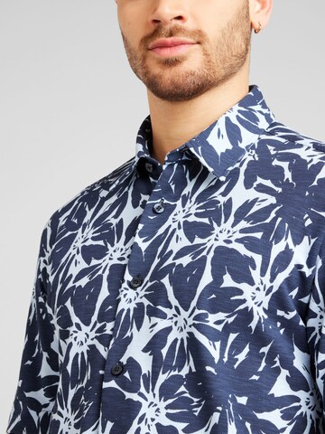 Coupe regular Chemise 'S-Roan' BOSS en bleu