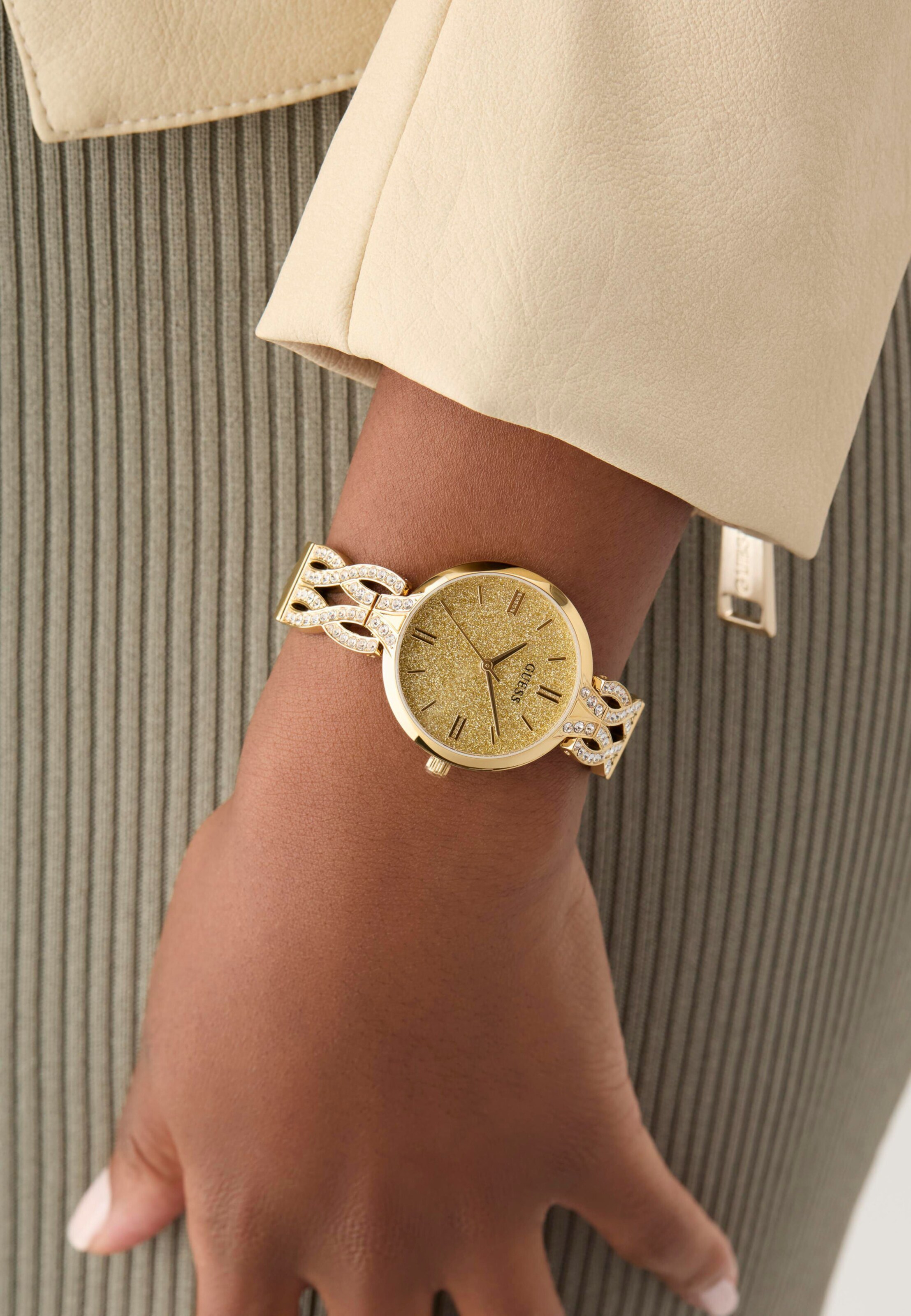 GUESS Analog watch 'CORAL' in Gold