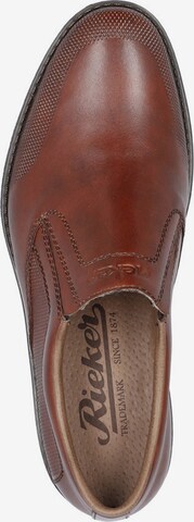 Chaussure basse Rieker en marron