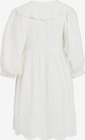Rochie tip bluză 'DYANNAS' de la VILA pe alb