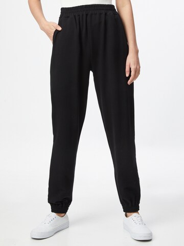 Tapered Pantaloni 'Naomi' de la ABOUT YOU pe negru: față