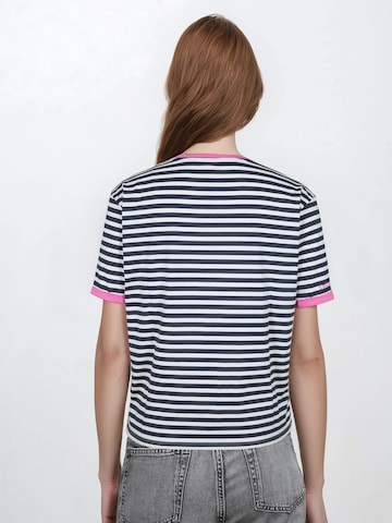 T-shirt 'UCK' salzhaut en mélange de couleurs