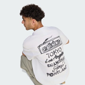 T-Shirt 'Powder Tongue' ADIDAS ORIGINALS en blanc